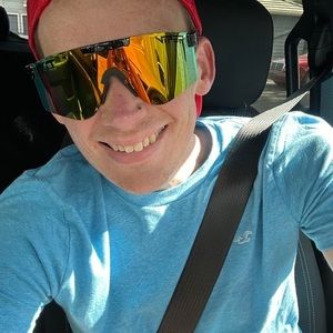 Meet your Posher, Brandon